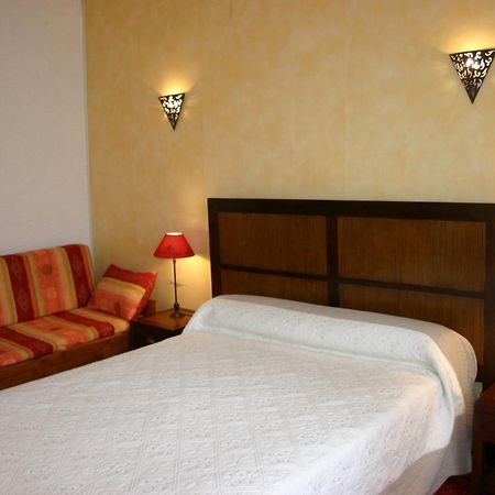 Le Ponant Hotel Pradelles Екстериор снимка