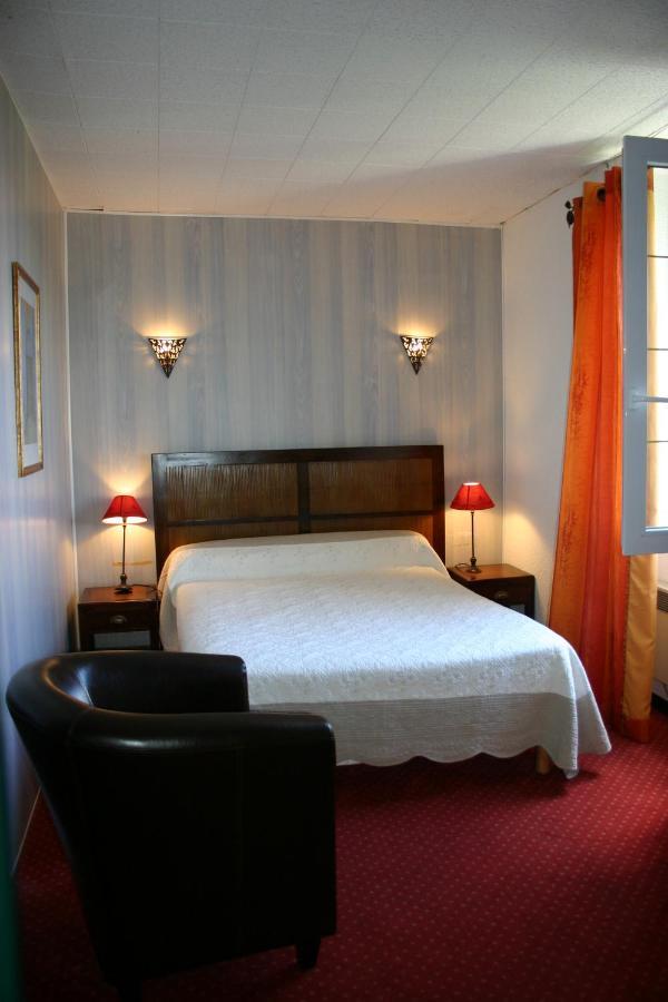 Le Ponant Hotel Pradelles Екстериор снимка