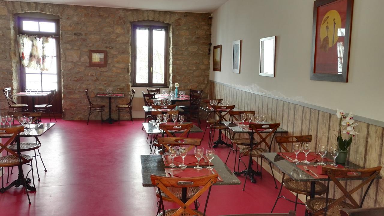 Le Ponant Hotel Pradelles Екстериор снимка