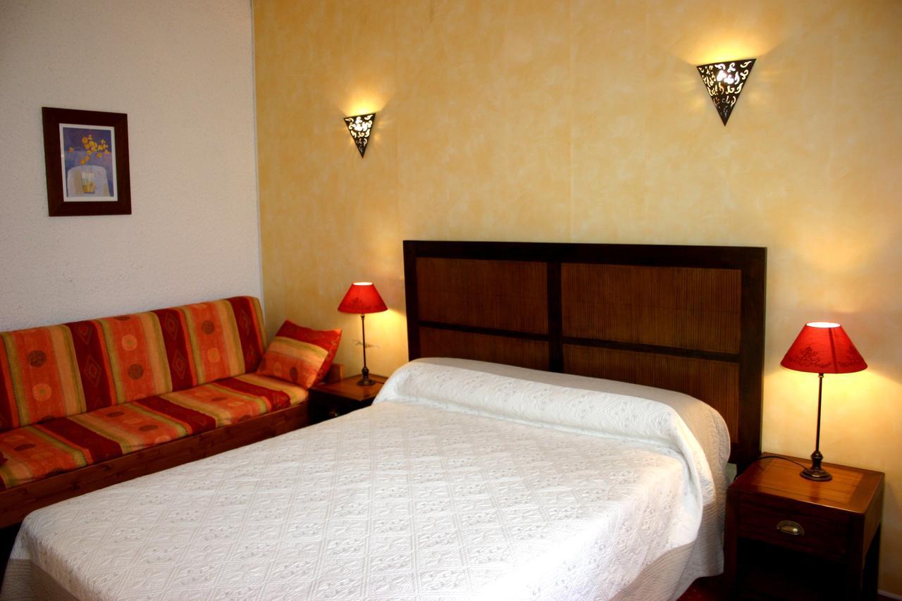 Le Ponant Hotel Pradelles Екстериор снимка