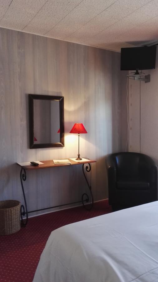 Le Ponant Hotel Pradelles Екстериор снимка