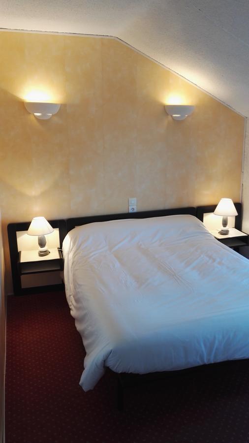 Le Ponant Hotel Pradelles Екстериор снимка